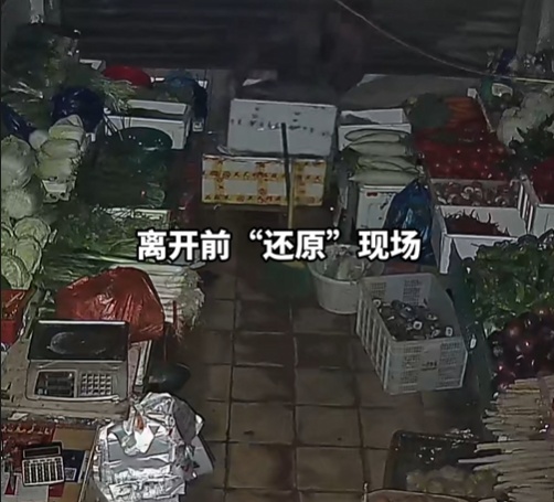 男子被犬吠依旧淡定行窃，不料被监控拍下全过程