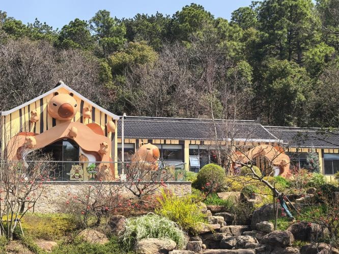 无锡太湖植物园卡皮巴拉出逃，悬赏1万元！