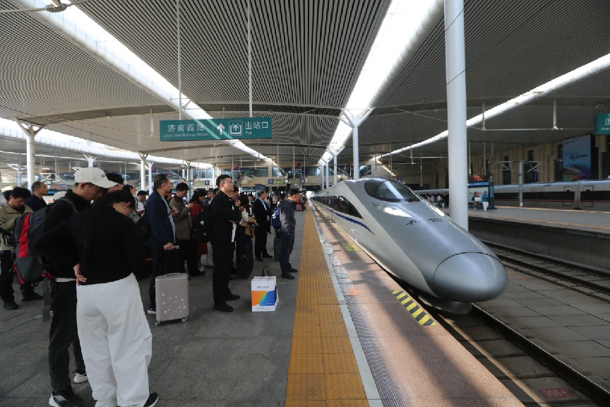 清明小长假运输启动 &nbsp;国铁济南局预计发送旅客415万人次