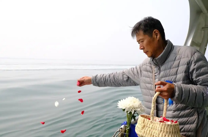 生态安葬，不只是“省地省事”那么简单