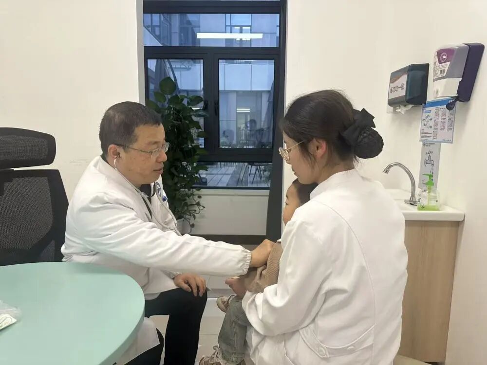 过敏季，娃该咋办？