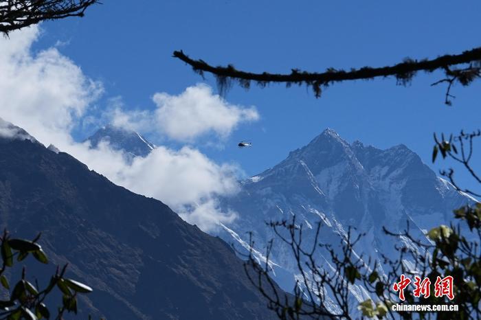 尼警方与登山协会同日回应喜马拉雅虚假救援骗局案