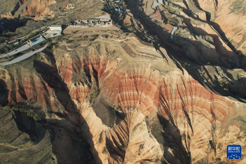 航拍甘肃东乡“羊肉卷”地貌 航拍甘肃东乡“羊肉卷”地貌