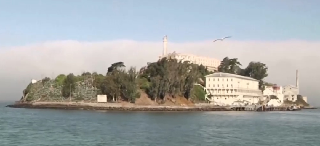 特朗普重启“恶魔岛”,计划披露 特朗普重启“恶魔岛”,计划披露