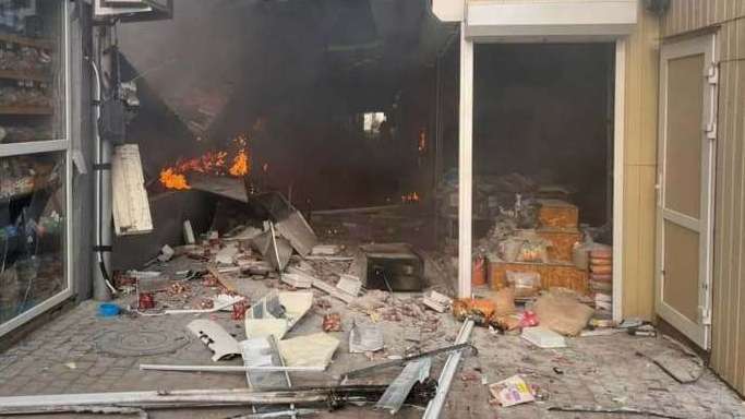 乌称第聂伯罗彼得罗夫斯克州一市场遭袭 多人死伤 乌称第聂伯罗彼得罗夫斯克州一市场遭袭 多人死伤