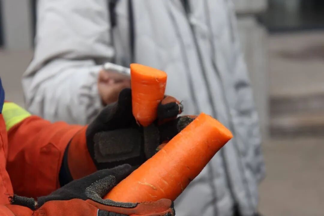 杭州实测!瞬间削下一大块,每年都有人中招,看完有点后怕! 杭州实测!瞬间削下一大块,每年都有人中招,看完有点后怕!