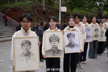 让故乡亲人看看这些年轻的脸