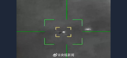 伊朗击中美军A10瞬间画面 伊朗击中美军A10瞬间画面