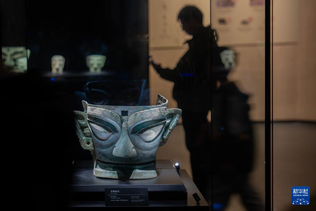 四川多地开启春假 三星堆博物馆迎来研学游高峰