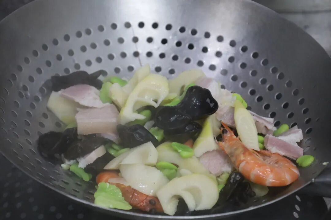 【滋味】春天的鲜味，全在这锅春三鲜里