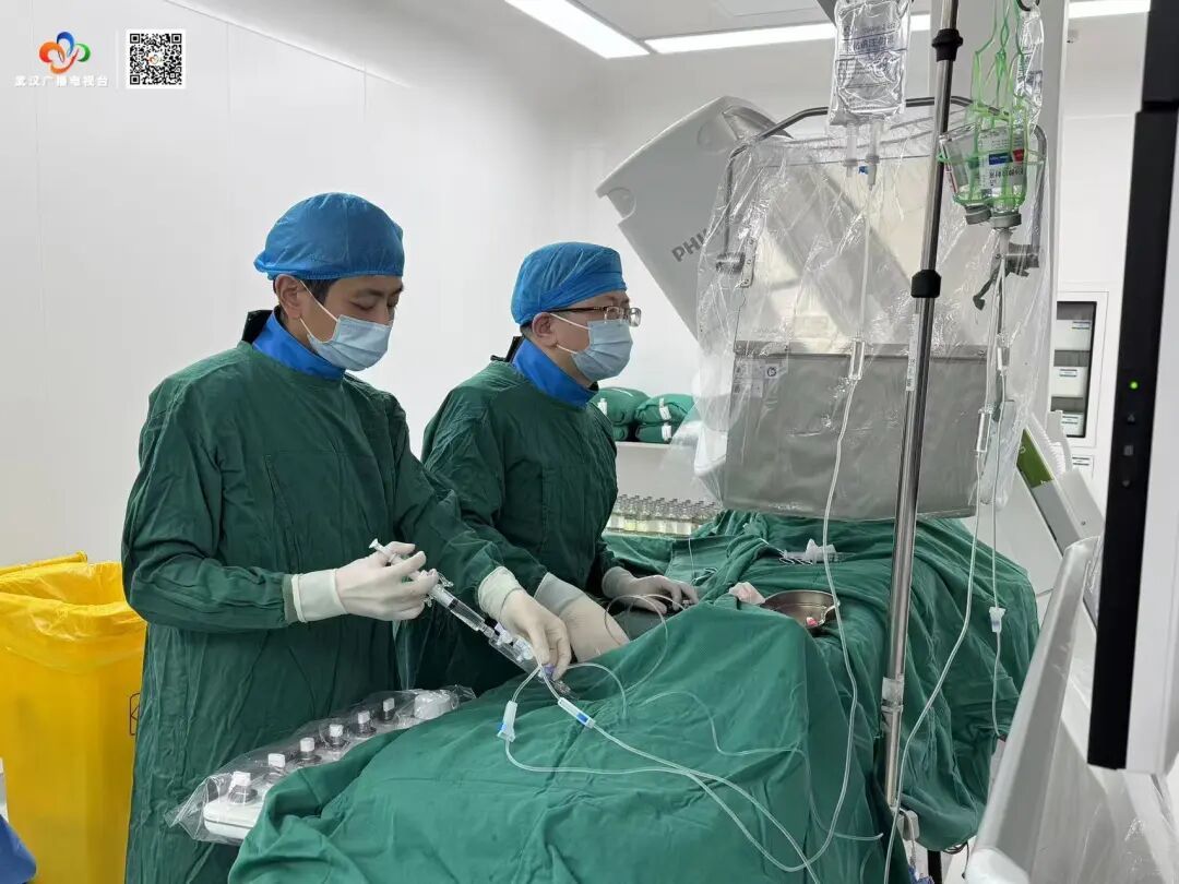 胸痛胸闷硬扛一小时,39岁武汉男子心有余悸…… 胸痛胸闷硬扛一小时,39岁武汉男子心有余悸……