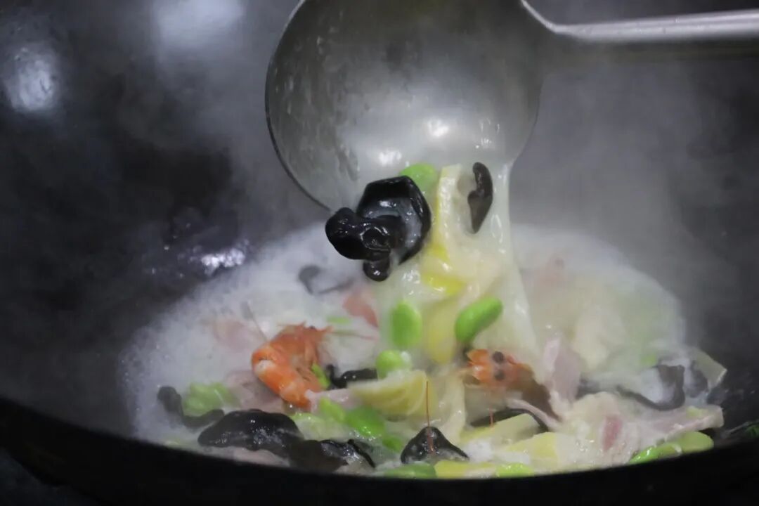 【滋味】春天的鲜味，全在这锅春三鲜里