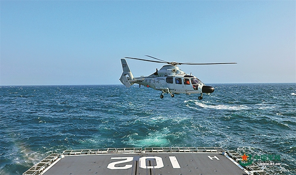 双舰蹈海 协同砺剑——海军某支队舰艇多科目训练掠影 双舰蹈海 协同砺剑——海军某支队舰艇多科目训练掠影