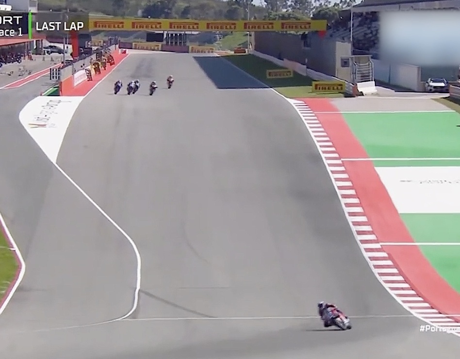 杭州“00后”小伙被张雪喊话！一个多月前他做了件轰动的大事……