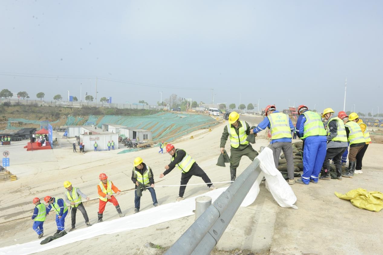 湖南入汛首日 长城航道项目开展“硬核”防洪应急演练 湖南入汛首日 长城航道项目开展“硬核”防洪应急演练