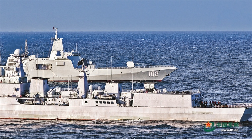 双舰蹈海 协同砺剑——海军某支队舰艇多科目训练掠影 双舰蹈海 协同砺剑——海军某支队舰艇多科目训练掠影