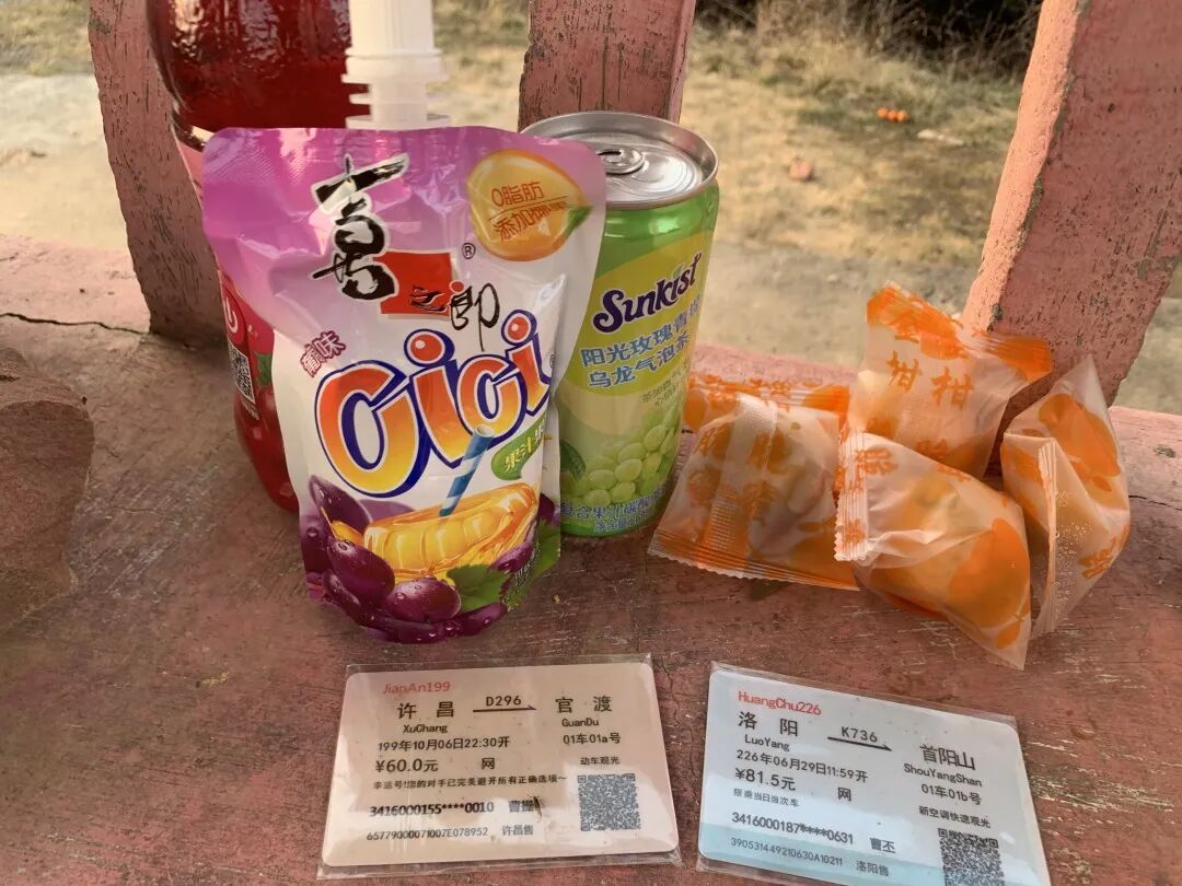 一年上了30多座坟，这届年轻人为何爱上扫墓？