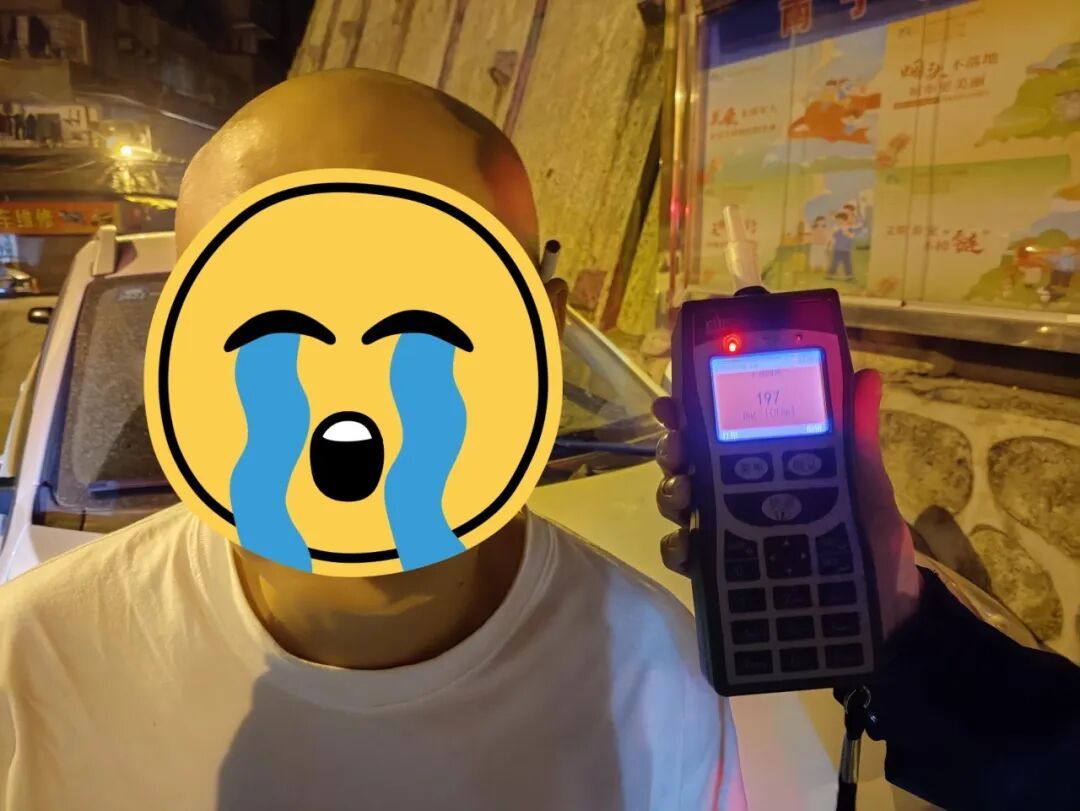 凌晨3点在路中间睡觉，司机企图甩锅被“打脸”！