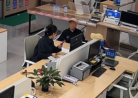 “这恐怕是最后一次来了……”这个清明，87岁老人从天津来海宁圆梦！