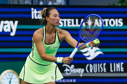 郑钦文世界排名下滑至第37