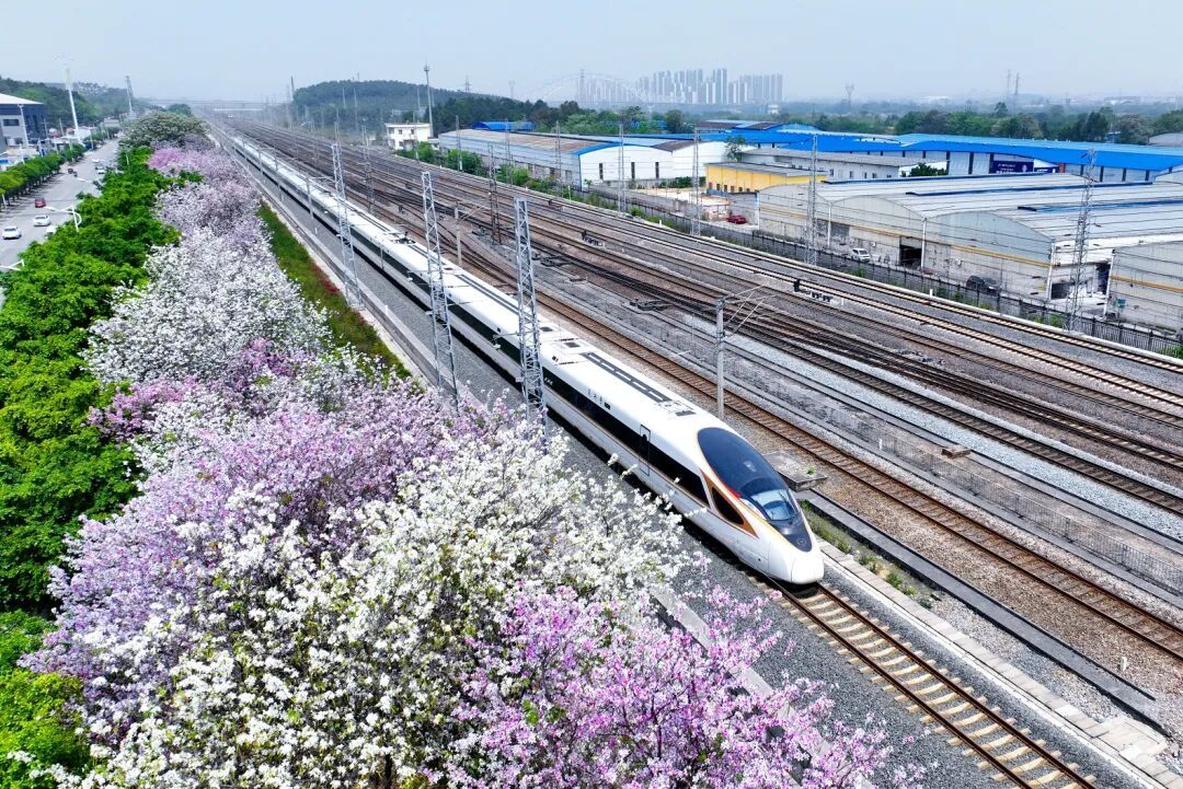 4月6日全国铁路迎来假期返程客流高峰