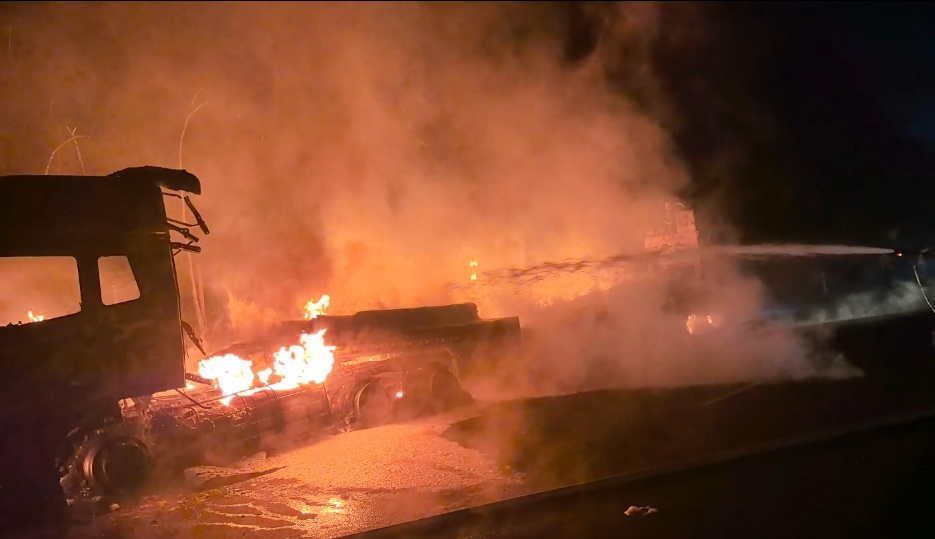 凌晨赶路送货，结果车货两空！司机朋友请注意