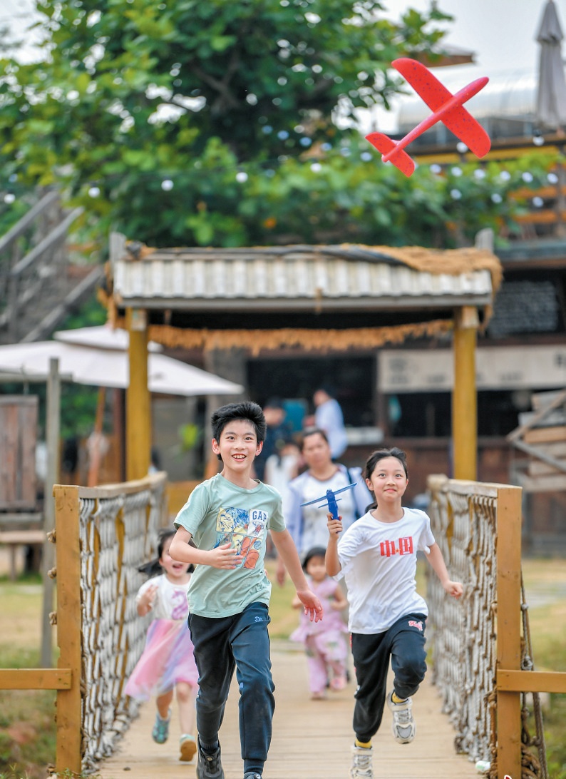 清明假期海南出入境客流同比增长25%