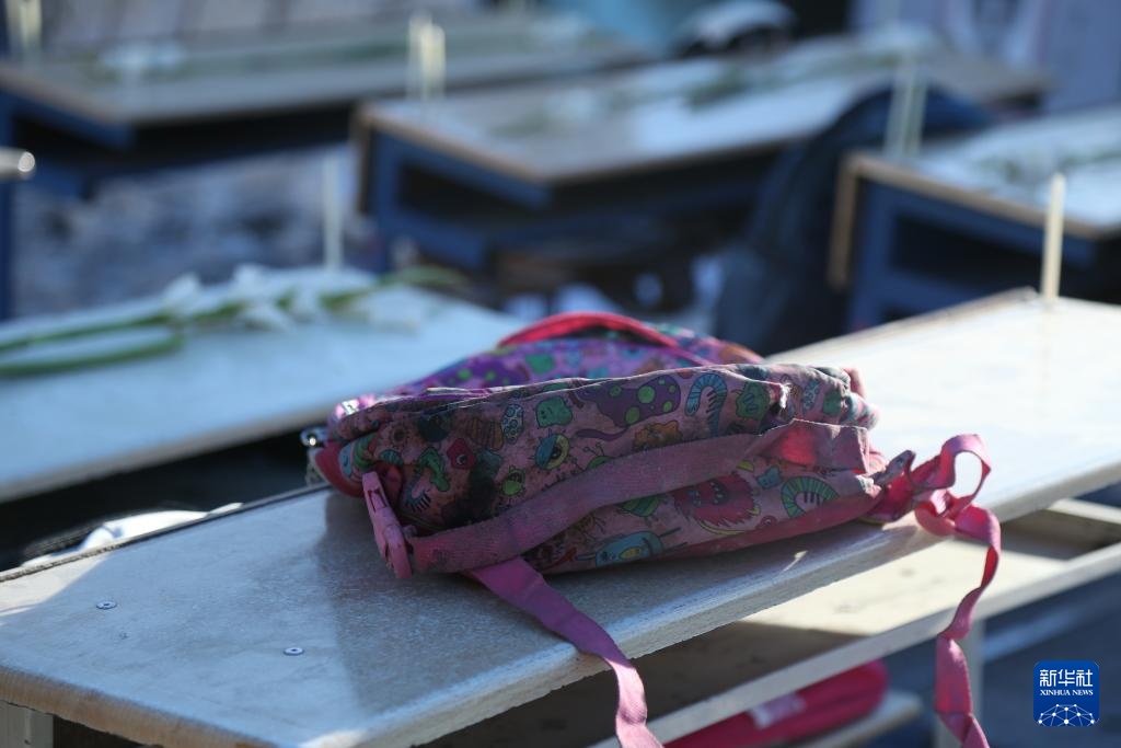 伊朗：悼念遇难小学学生 谴责美以袭击行为