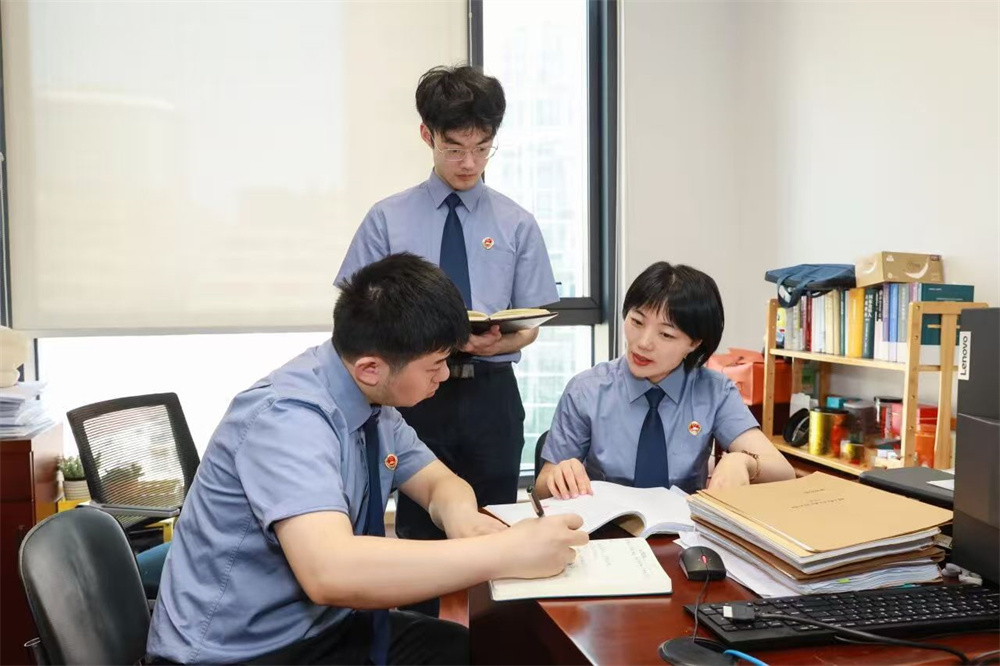 二十六载追凶路：只要还有线索，就不轻言放弃