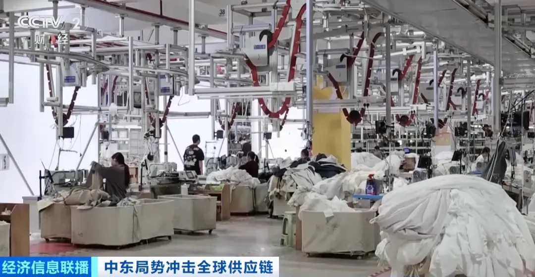 中东战火烧到衣服、面包、垃圾袋……涨价的不仅是“油”