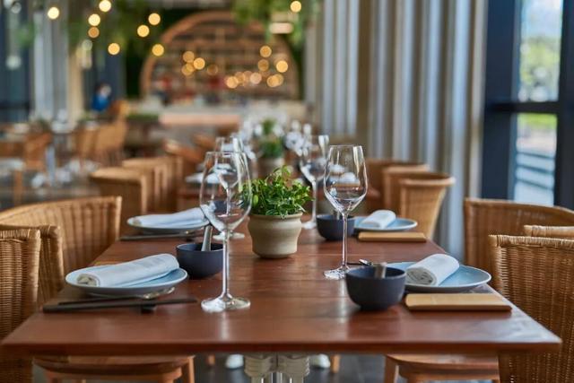 这类人，千万别在饭局上乱说话