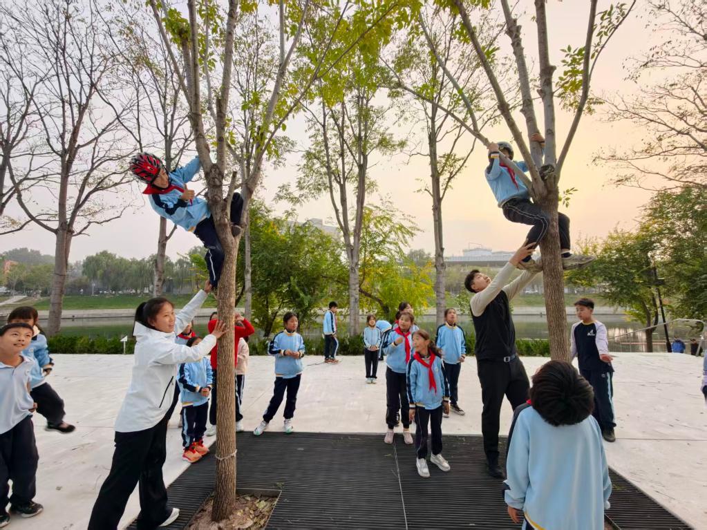 落实健康第一,刘校长做了几件小事 落实健康第一,刘校长做了几件小事