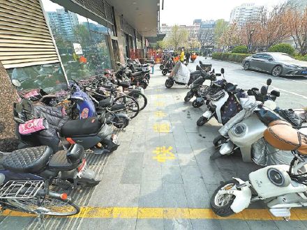 北京现有非机动车超1200万辆，今年将新增13万个停车位