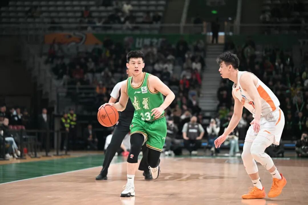 辽篮主场两连胜
