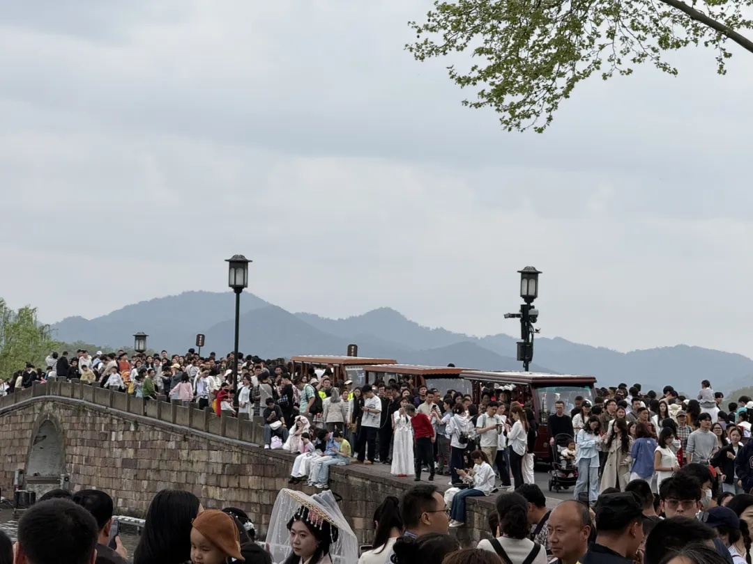 太火爆！有人一天挣了1800多元，节假日收入直接翻倍