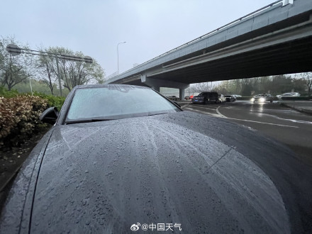 淅沥沥！北京春雨润如酥 降温明显注意添衣