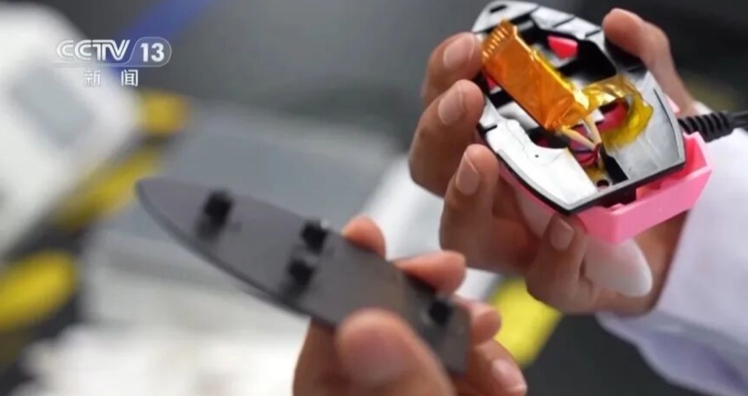 贵阳一女孩玩“拼豆”手工不幸触电离世,多地出现类似事故!监控画面曝光 贵阳一女孩玩“拼豆”手工不幸触电离世,多地出现类似事故!监控画面曝光