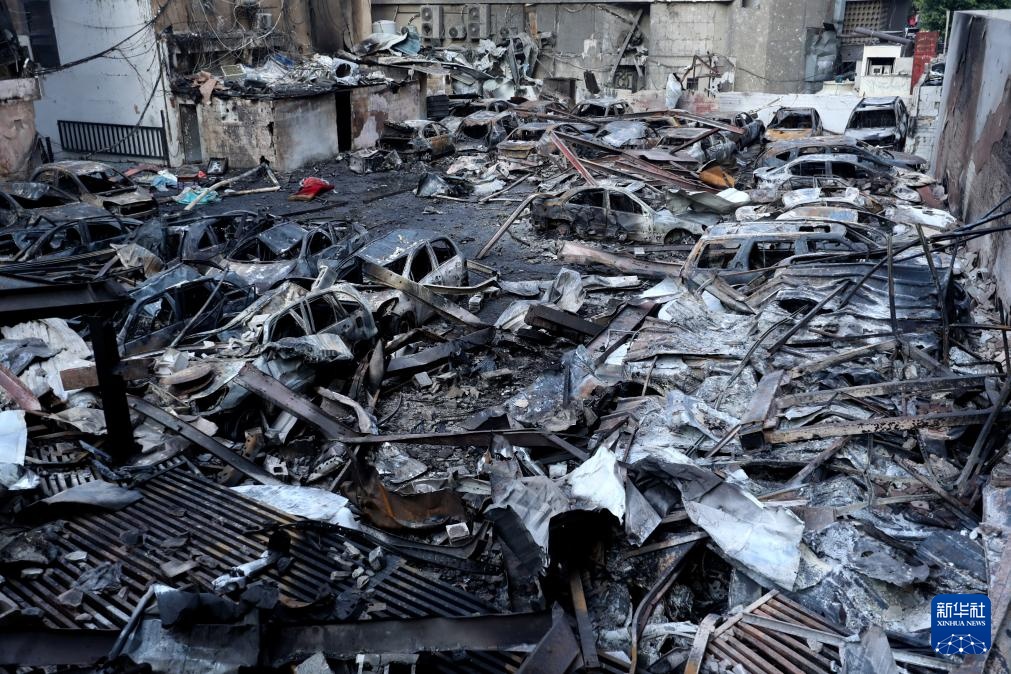 以色列空袭黎巴嫩贝鲁特致汽车和房屋被毁