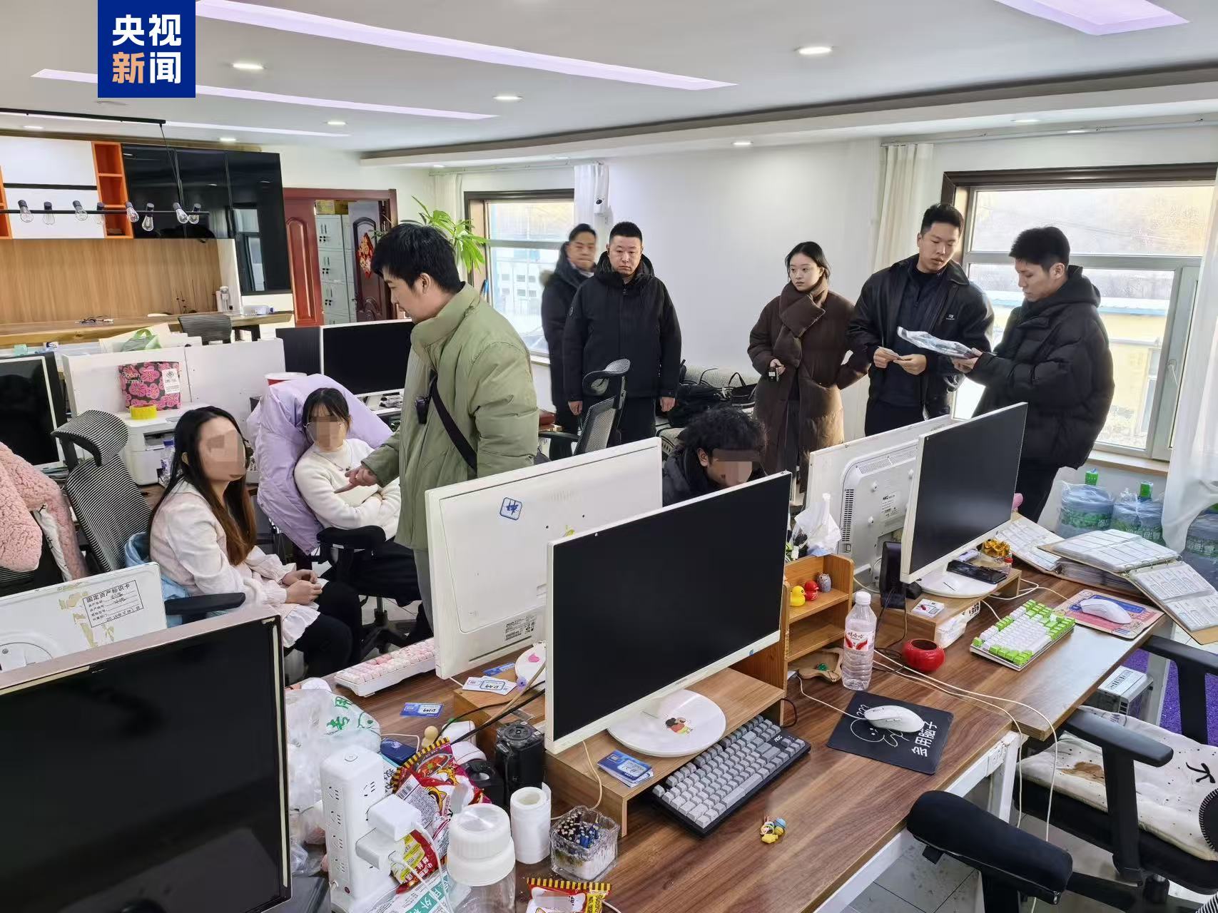 盗用他人信息注册账号卖给未成年人?警方捣毁一“游戏账号工厂”黑产链 盗用他人信息注册账号卖给未成年人?警方捣毁一“游戏账号工厂”黑产链