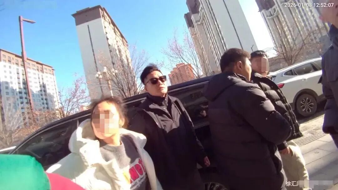 从 “制号” 到 “代练”一条龙？游戏 “账号工厂”竟是这样的......