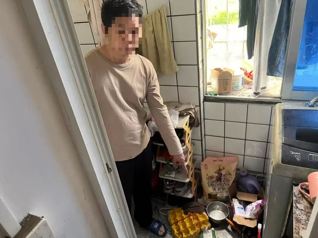 行拘10日！男子携电动自行车电池入室充电引起火灾