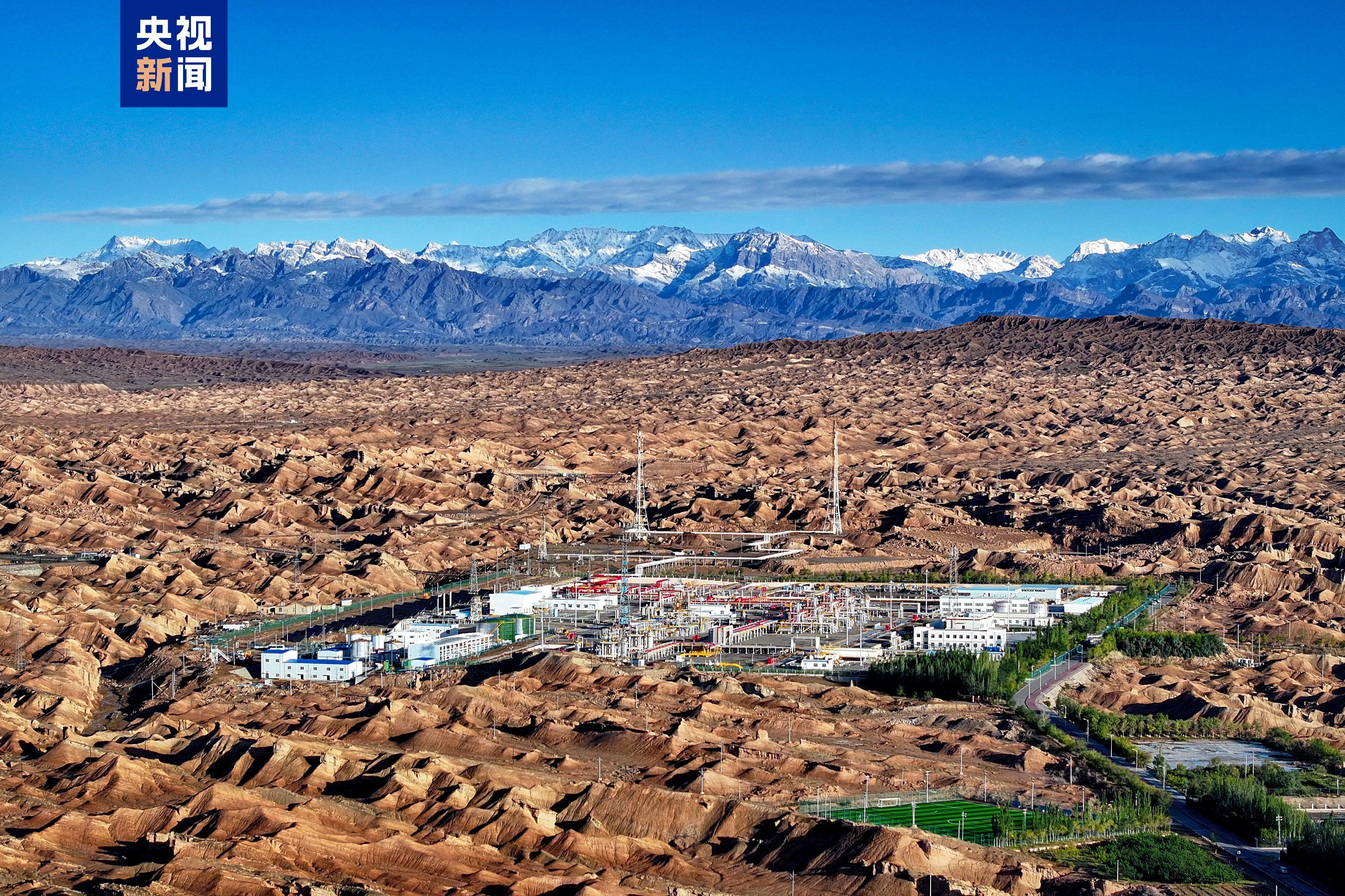 “西气东输第一源”持续发力 克拉2气田再添“百亿方”高产井 “西气东输第一源”持续发力 克拉2气田再添“百亿方”高产井