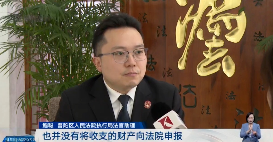 离婚时把房产车辆给女方，自己留下一身债务，是“绝世好男人”还是另有他意？