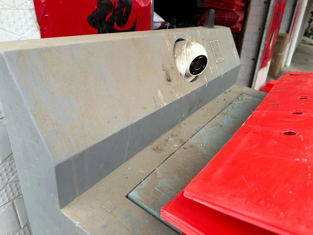 田间地头,为何变成“农资垃圾场”? 田间地头,为何变成“农资垃圾场”?