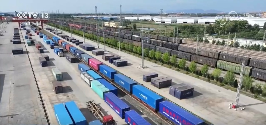 需求旺、运量增 全国铁路今起实行新货物列车运行图 铁路物流体系进一步完善