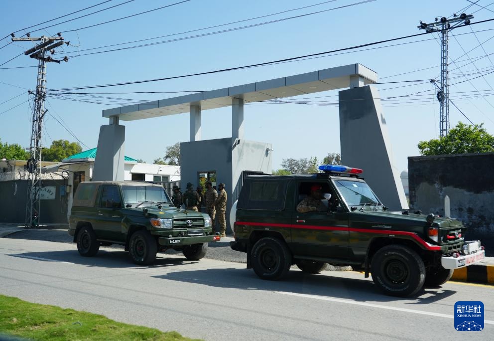 现场直击丨紧张氛围笼罩伊斯兰堡 现场直击丨紧张氛围笼罩伊斯兰堡