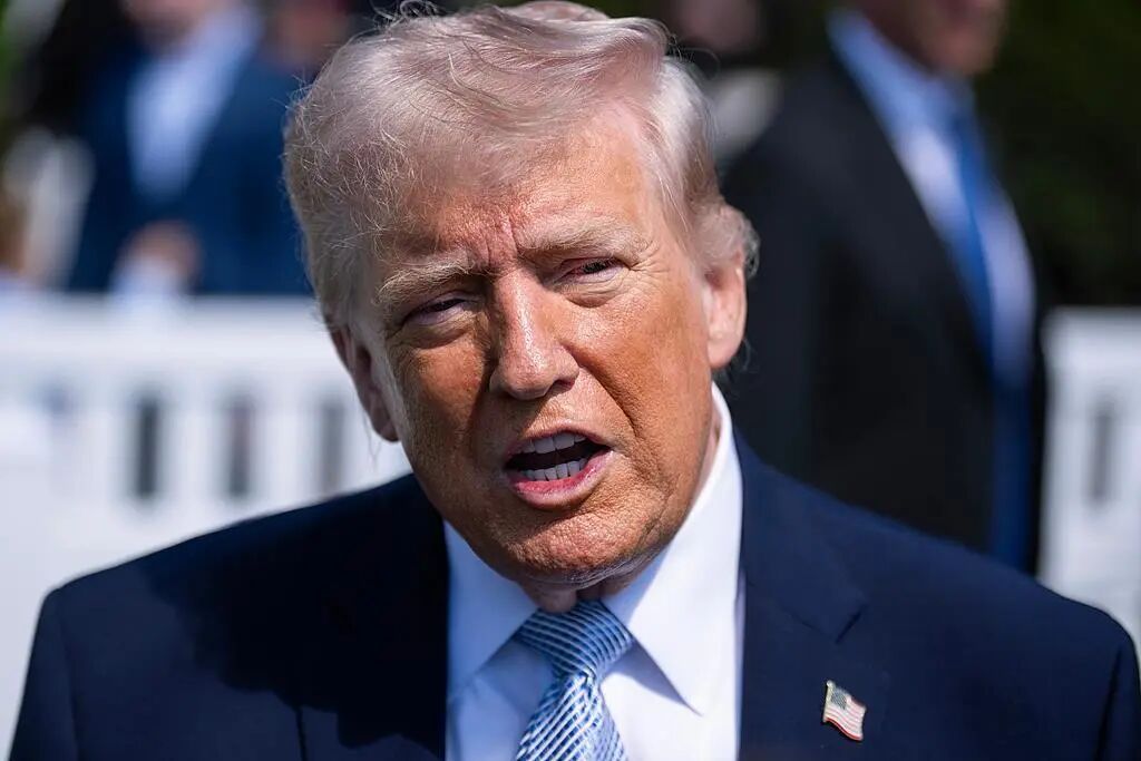 伊朗对霍尔木兹海峡管控进入“新阶段” 特朗普要求北约作出承诺 伊朗对霍尔木兹海峡管控进入“新阶段” 特朗普要求北约作出承诺