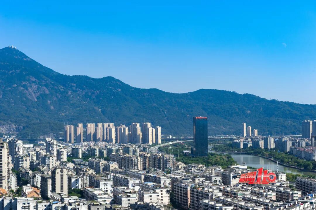 福州天气开启 “疯狂切换”模式,阵雨、雷阵雨已在路上!台风“森拉克”生成 福州天气开启 “疯狂切换”模式,阵雨、雷阵雨已在路上!台风“森拉克”生成