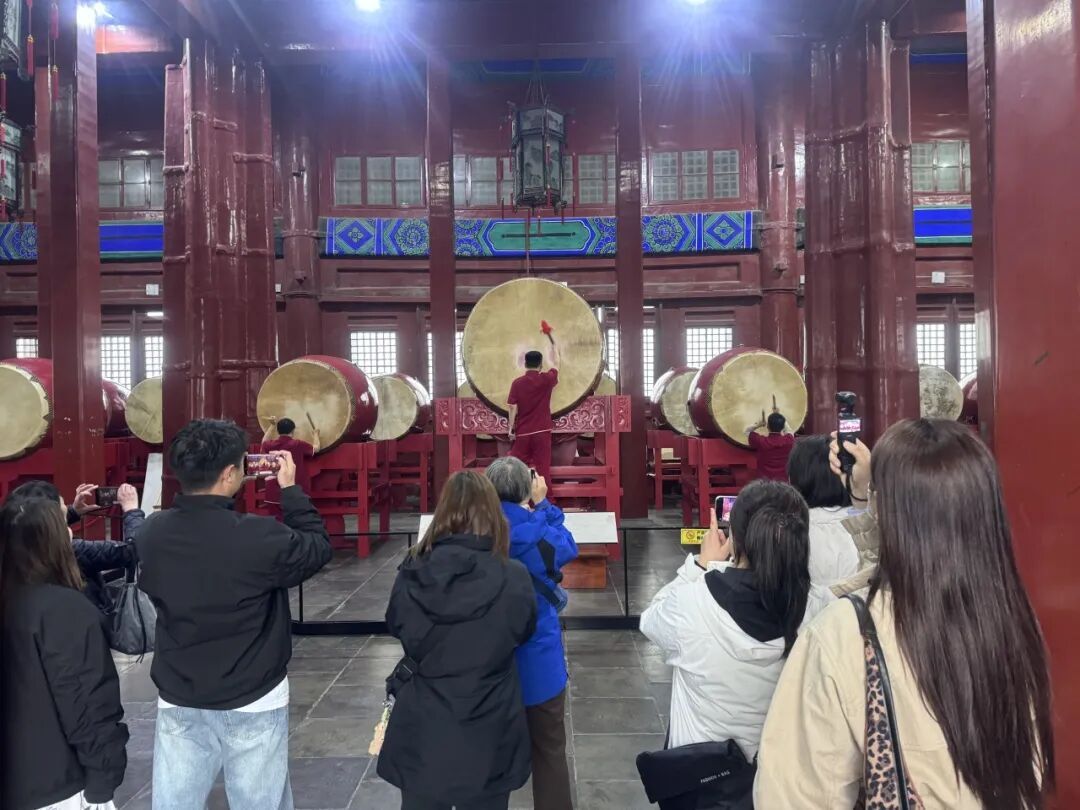 从钟鼓楼到天桥！跟着半马解锁北京超级周末多元玩法