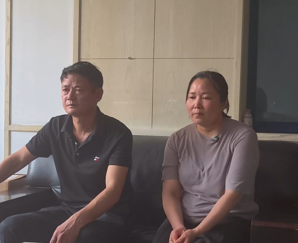 武汉大学生因室友电瓶燃爆全身烧伤90%,在长沙治疗半年,预计5月接受嘴部手术 武汉大学生因室友电瓶燃爆全身烧伤90%,在长沙治疗半年,预计5月接受嘴部手术